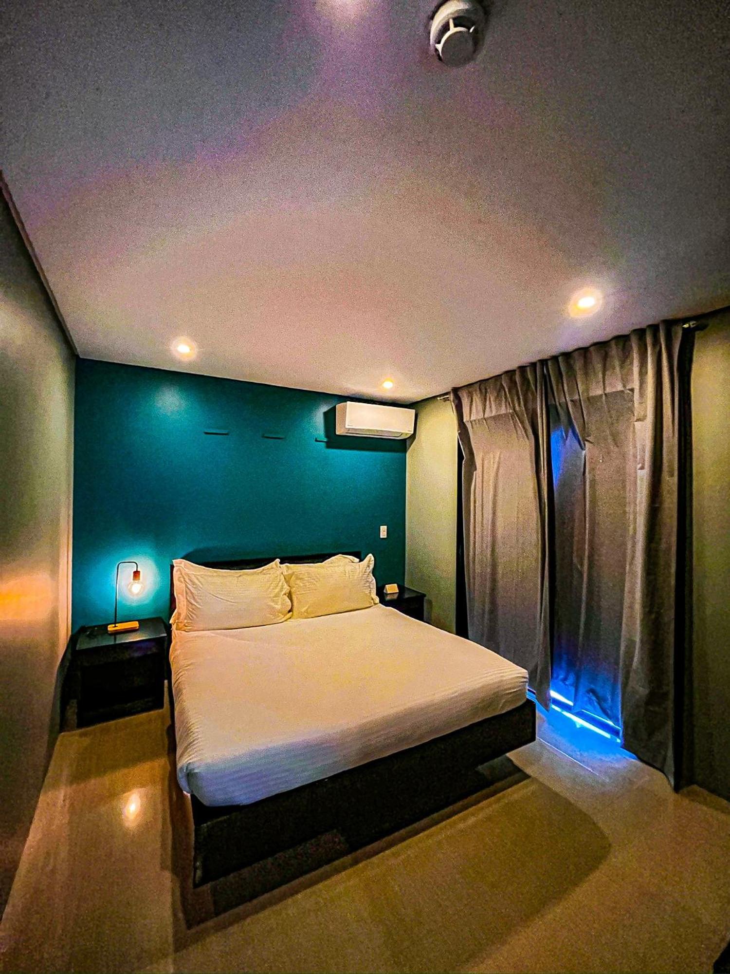 Aparthotel The Pacific Coast