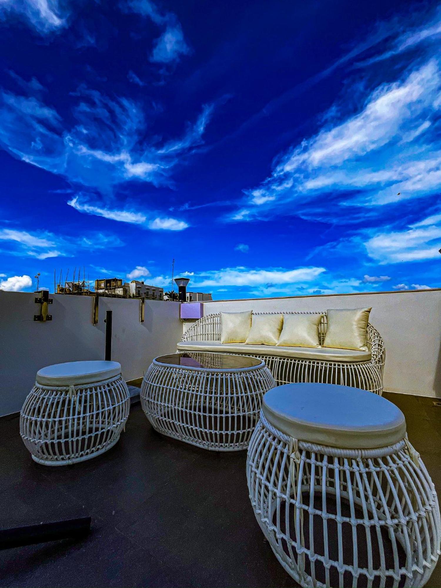 Aparthotel The Pacific Coast Yapak